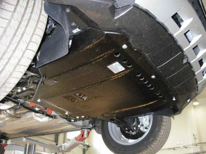 Навіщо на дно машини встановлювати захист картера