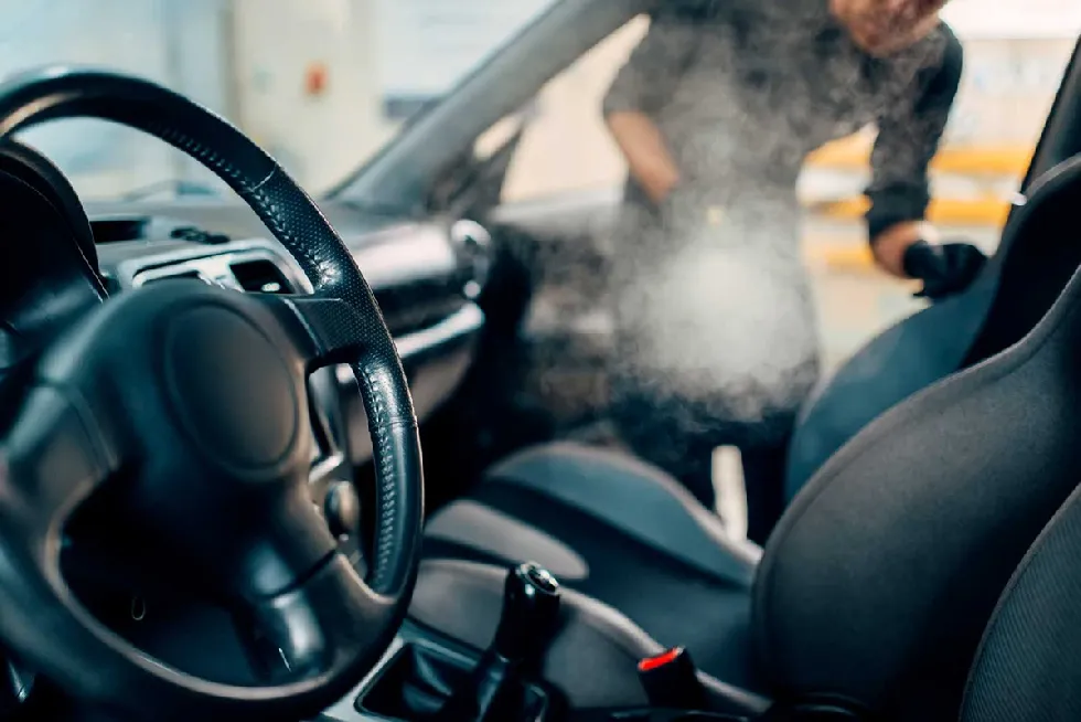 Тримаємо салон у чистоті