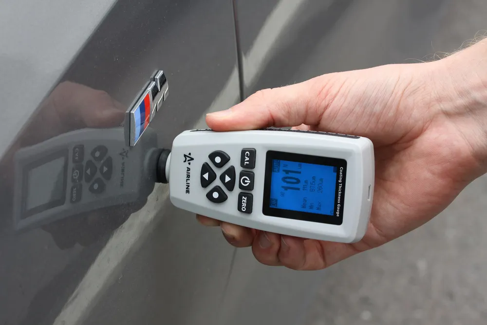 Вимірювач товщини лакофарбового покриття