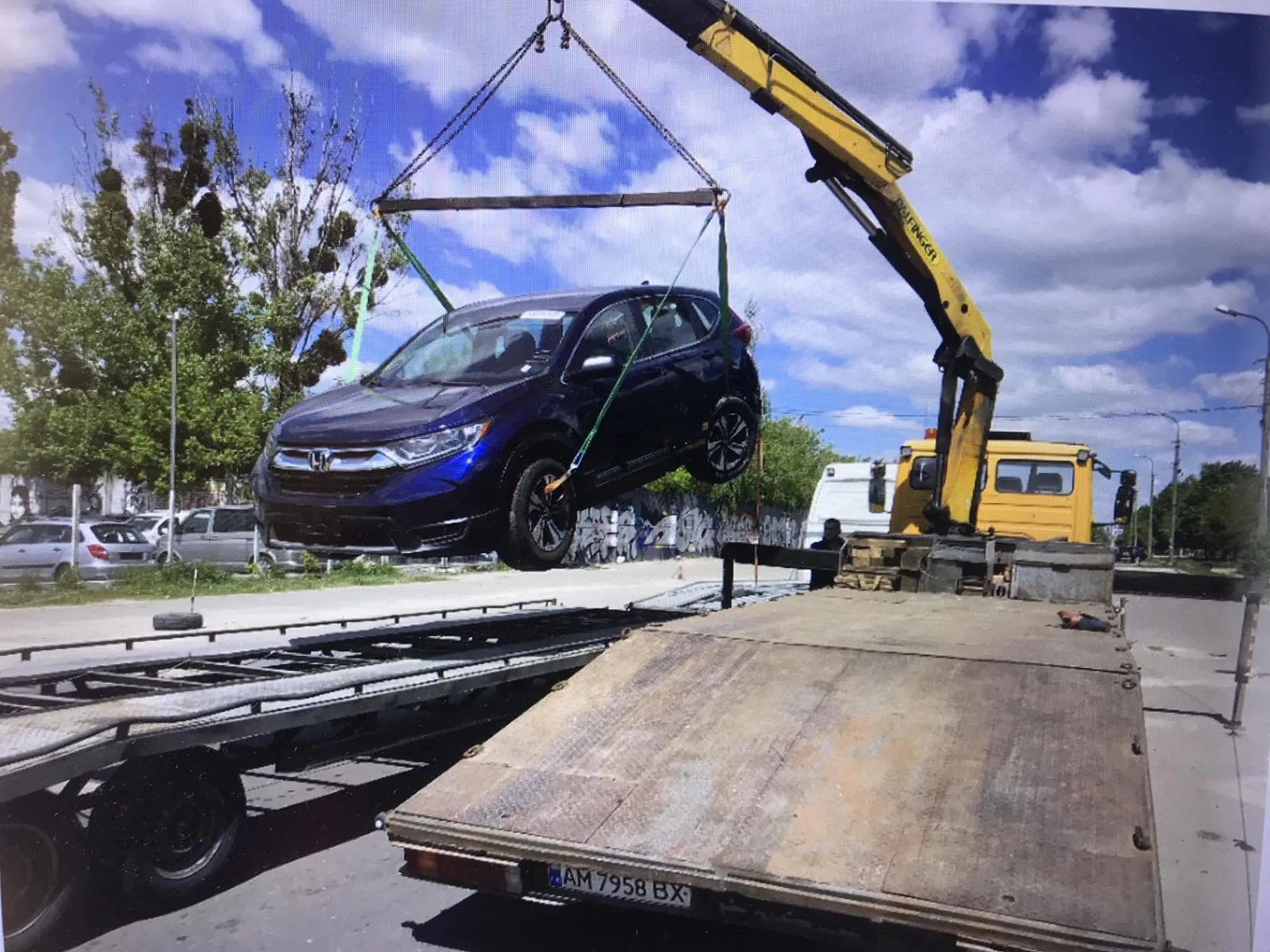 Евакуатор  Маніпулятор, спецтехніка