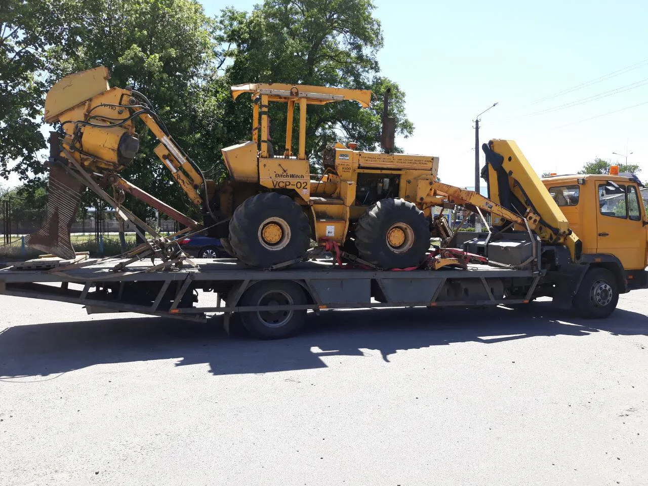 Евакуатор  Маніпулятор, спецтехніка