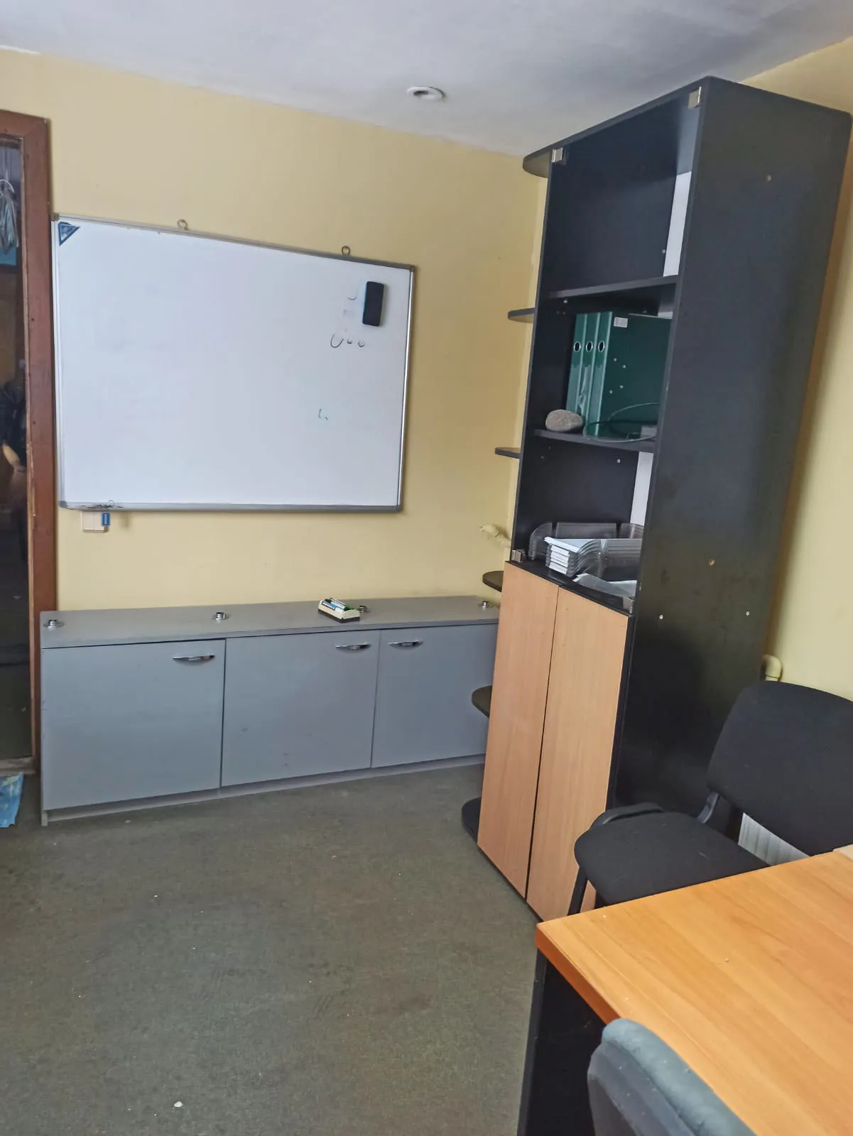 СТО Складський комплекс та вантажний шиномонтаж на в'їзді в Дніпро СТО Складський комплекс та вантажний шиномонтаж на в'їзді в Дніпро