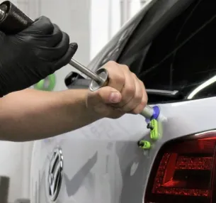 Кузовні роботи Без вм`ятин